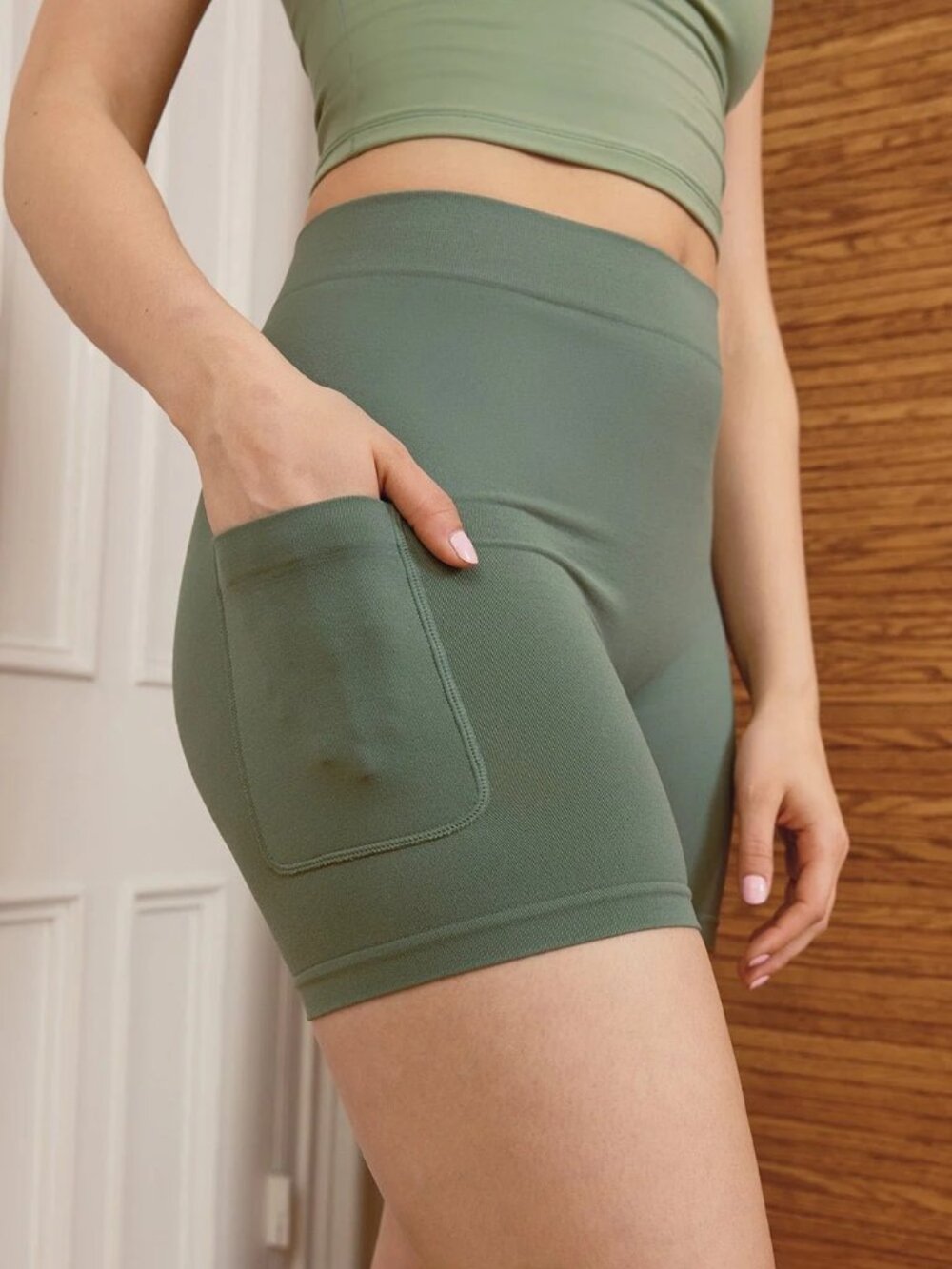 NEW Thigh Society The Cargo Biker Short UPF 50+Anti-chafing, Basil/Sage 5", L/XL